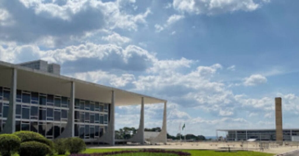 STF em Acao Derrubada da Defesa da Honra Fim da Cela Especial e Novos Rumos na Politica de Drogas no Brasil