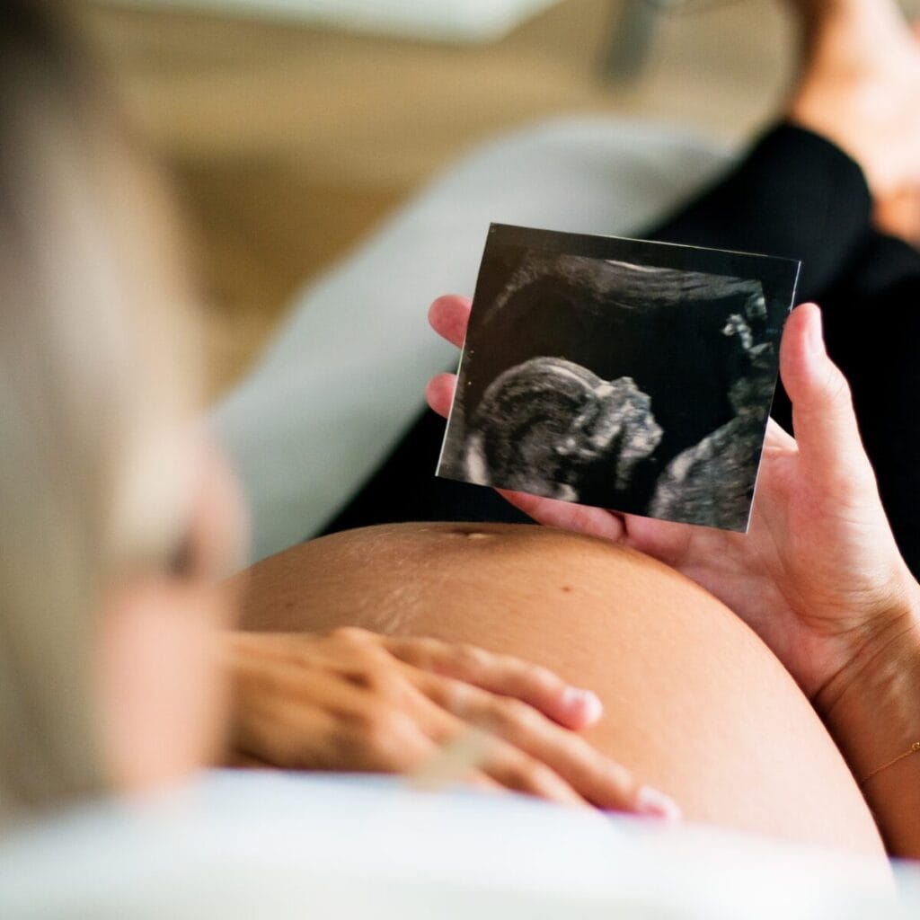 Indenizacao por Negligencia em Licenca Maternidade