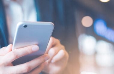 O Equilíbrio entre Trabalho e Recursos Pessoais: Um Caso de Indenização por Uso de Celular Particular