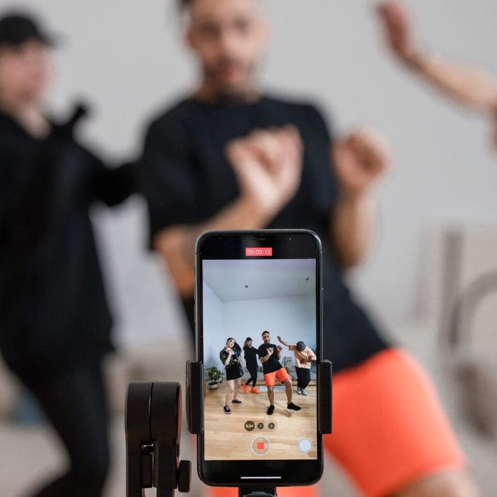 TJRS Mantem Desativacao de Conta de TIKTOK por Promocao de Jogos de Azar