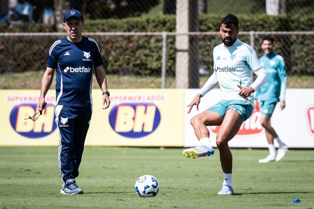 Escalação do Cruzeiro: com retorno, Jardim tem força máxima para o clássico; veja provável time | cruzeiro 1 54523720068 6ee236764a k