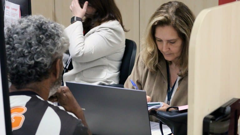 INSS de Belo Horizonte participa, nesta semana, de evento destinado à população em situação de rua — Instituto Nacional do Seguro Social 1 60a04fa3 0321 4163 8686 c3b332657320
