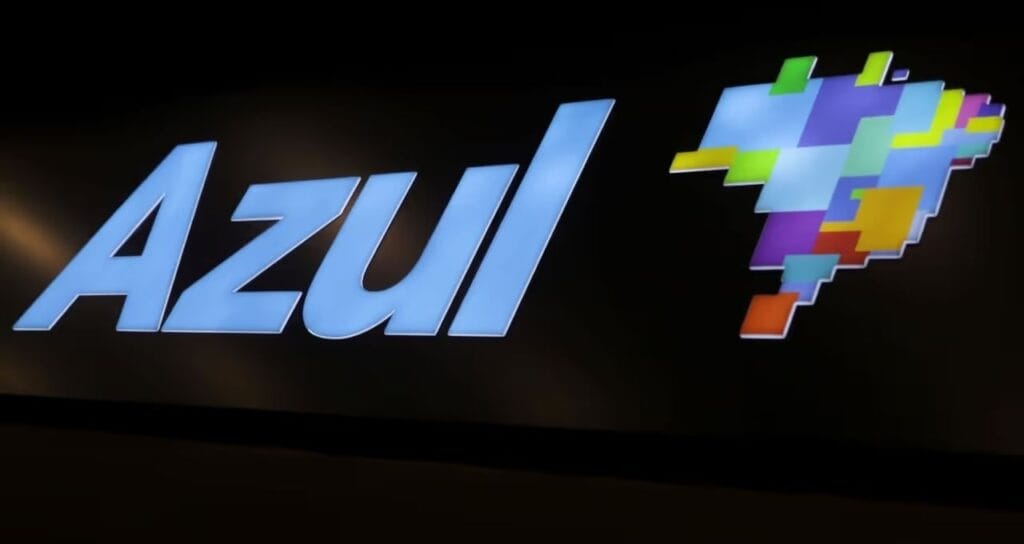 Azul (AZUL4) avalia recuperação judicial nos EUA, diz site; ação já encosta nos centavos – Money Times 2 azul