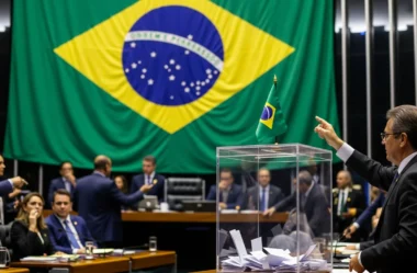 PLP 108 Aprovado: Como a Regulamentação da Reforma Tributária Impacta Vales (Alimentação, Refeição, Transporte) e o Crédito Tributário de Empresas
