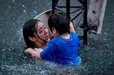 Prepare-se para o fim! ‘A Grande Inundação’, o filme apocalíptico coreano da Netflix, já é um dos melhores de 2024 e vai te fazer questionar o futuro da humanidade.