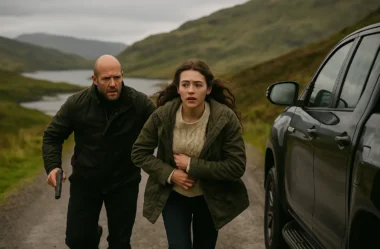 Missão Refúgio, novo thriller de ação com Jason Statham no Prime Video, perseguição na ilha escocesa e proteção forçada, veja por que o filme mistura suspense e adrenalina